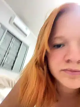 Snapshot of moranguinhofire chatting on 11/25/25, 01:50 moranguinhofire online show from 11/25/25, 01:50