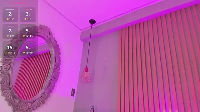 nicolesteele  online show from 12/02/25, 07:37