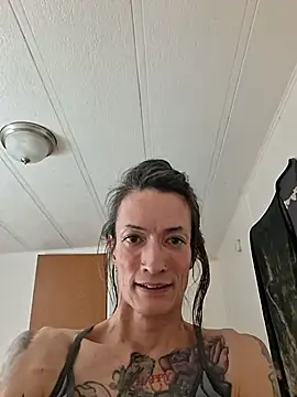 MaitressePomme3 online show from 12/21/25, 01:08