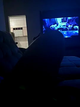 Snapshot of Cavalamisteriosa chatting on 11/17/25, 02:26 Cavalamisteriosa online show from 11/17/25, 02:26