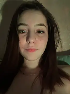 Anoraaa8A online show from 03/06/26, 11:22