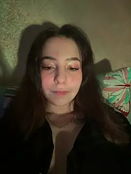 Anoraaa8A online show from 02/18/26, 02:09