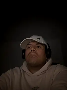 Pelotas2000 online show from 11/18/25, 03:32