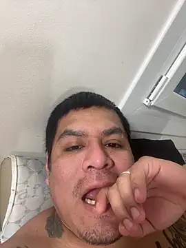 Pelotas2000 online show from 12/23/25, 08:13