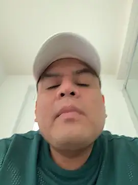 Pelotas2000 online show from 01/12/26, 03:52