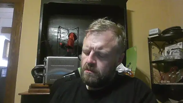 Snapshot of TheOneDonShaun chatting on 06/27/26, 01:44 TheOneDonShaun online show from 06/27/26, 01:44