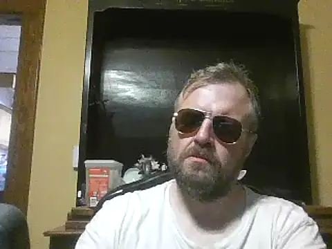 Snapshot of TheOneDonShaun chatting on 06/24/26, 02:21 TheOneDonShaun online show from 06/24/26, 02:21