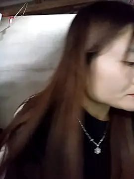 Lee-Thee online show from 12/22/25, 01:50