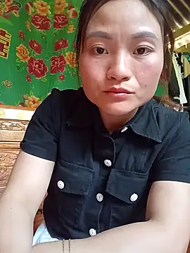 Lee-Thee online show from 11/22/25, 06:23