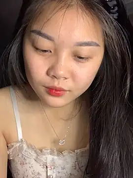 Baa-bee22 online show from 12/05/25, 01:38