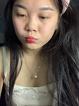 Baa-bee22 online show from 11/28/25, 01:17