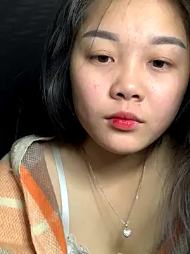 Baa-bee22 online show from 11/26/25, 01:27