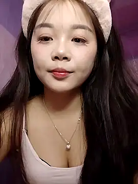 Baa-bee22 online show from 05/06/26, 12:36