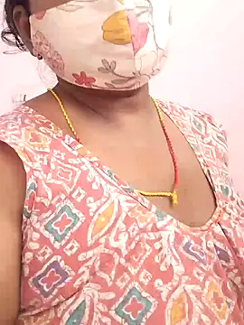 Snapshot of CUTE-LOVE-SWEETS chatting on 05/13/26, 04:08 CUTE-LOVE-SWEETS online show from 05/13/26, 04:08