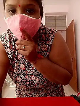 CUTE-LOVE-SWEETS online show from 01/18/26, 04:27