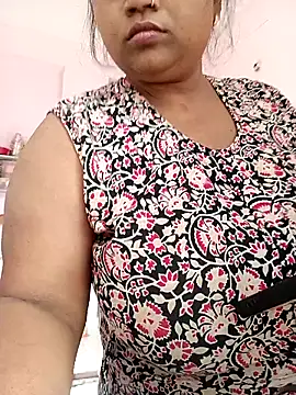 CUTE-LOVE-SWEETS online show from 02/12/26, 03:50