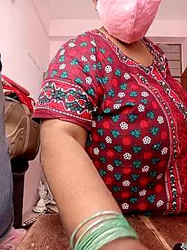 CUTE-LOVE-SWEETS online show from 02/24/26, 04:13