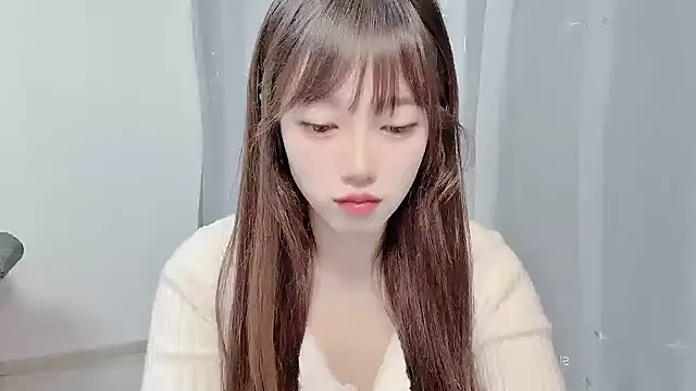 yuyayayu online show from 11/29/25, 11:32