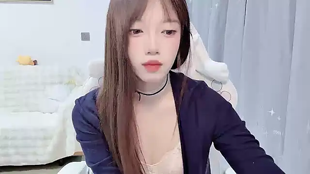 yuyayayu online show from 12/14/25, 08:09