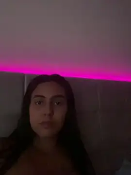 Amandinhaa01 online show from 11/25/25, 02:50