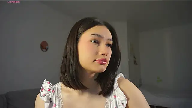 SoftLuna online show from 11/20/25, 05:30