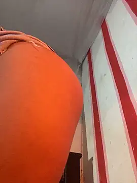 justcallmemargo online show from 12/14/25, 01:45