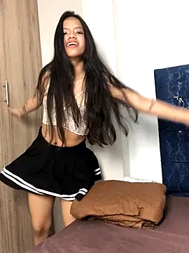 I-Am-Vilu online show from 12/02/25, 04:03