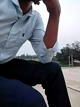 Snapshot of itsme_chappie chatting on 02/22/26, 12:29 itsme chappie online show from 02/22/26, 12:29