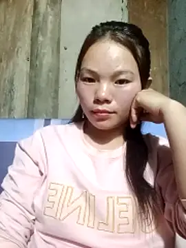 yu-zhen online show from 12/14/25, 01:17