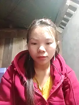 yu-zhen online show from 11/26/25, 10:04