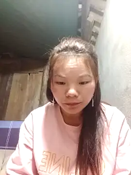 yu-zhen online show from 11/22/25, 07:18