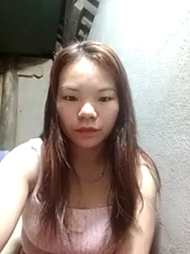 Snapshot of yu-zhen chatting on 02/12/26, 10:31 yu-zhen online show from 02/12/26, 10:31