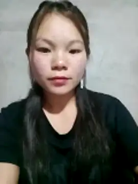 yu-zhen online show from 11/17/25, 01:15