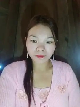 yu-zhen online show from 11/30/25, 04:35