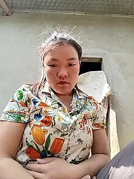 meomeo-00 online show from 02/06/26, 04:41