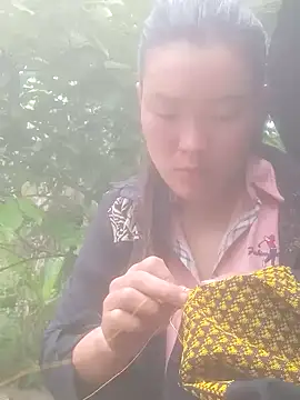 meomeo-00 online show from 12/04/25, 03:27