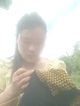 meomeo-00 online show from 11/24/25, 03:06