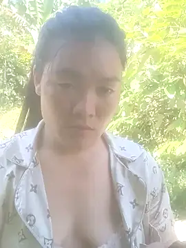 meomeo-00 online show from 11/28/25, 06:57