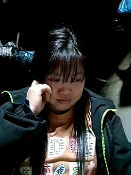 Snapshot of Ava-120 chatting on 02/04/26, 01:39 Ava-120 online show from 02/04/26, 01:39