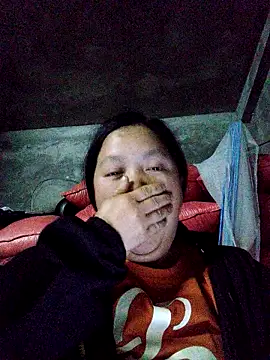 Ava-120 online show from 12/20/25, 02:20