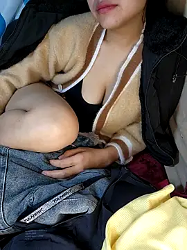 Xiu-L online show from 02/09/26, 09:35