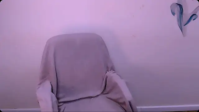 MillaTems  online show from 06/03/26, 11:44