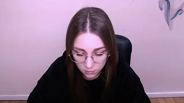 MillaTems  online show from 12/20/25, 07:55