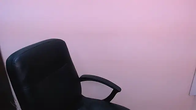 MillaTems  online show from 11/28/25, 01:11