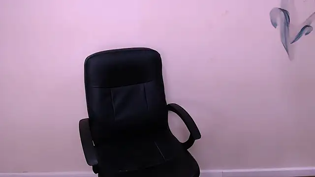 MillaTems  online show from 12/16/25, 07:45