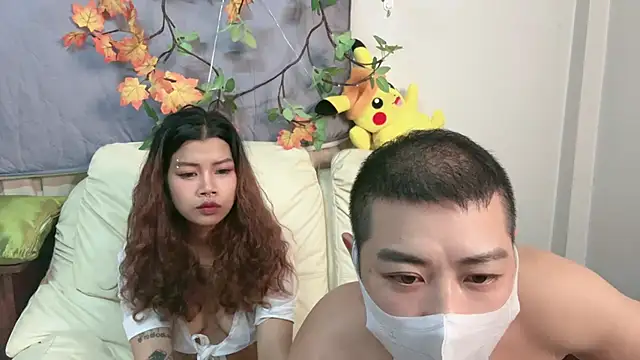 zghn00 online show from 11/25/25, 02:39