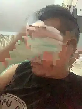 Mistliu online show from 11/30/25, 11:33