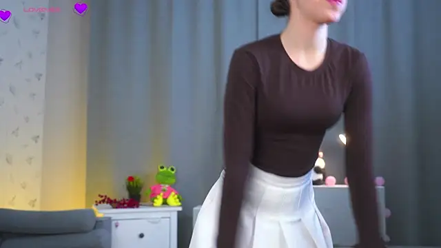 Snapshot of SanjuanitaNaser chatting on 11/19/25, 01:00 SanjuanitaNaser online show from 11/19/25, 01:00