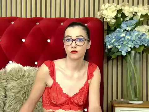 IvyCole online show from 12/05/25, 05:17