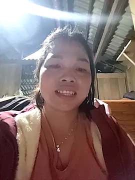 Snapshot of Cover-baa chatting on 11/17/25, 10:19 Cover-baa online show from 11/17/25, 10:19